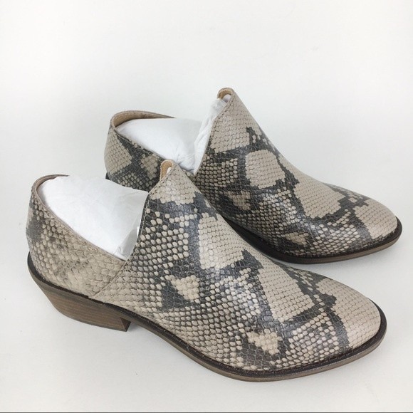 Lucky‎ Brand Womens Size 5.5 Fausst Snakeskin Ankle Boots Booties Shooties Shoes - Picture 2 of 9